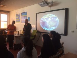 CoralGardening geeft lezing aan de Wild&Eco Thema Klas van de Steenspil.