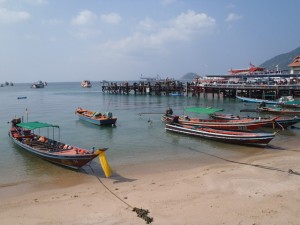 De haven in Mae Haad
