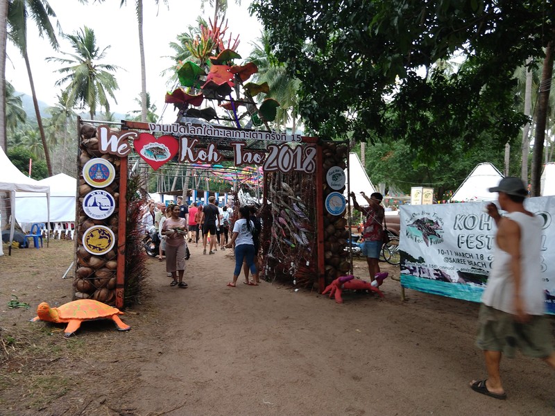 The entrance of the Save Koh Tao festival.