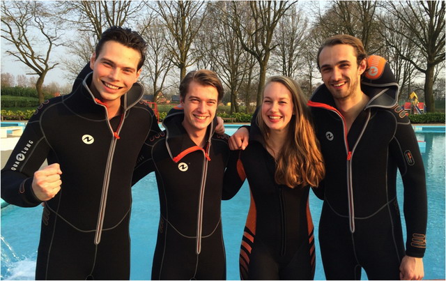 Team Reefolution: Van links naar rechts: Justin, Bas, Joyce en Martijn.