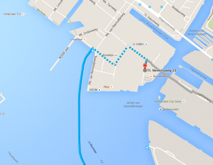 Route met de pont vanaf Amsterdam Centraal Station naar onze stand